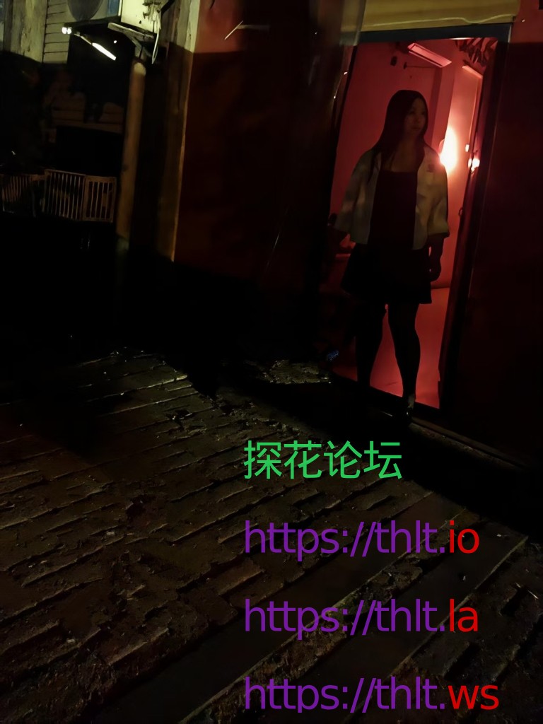 040623djbzi51665nibb77.jpg